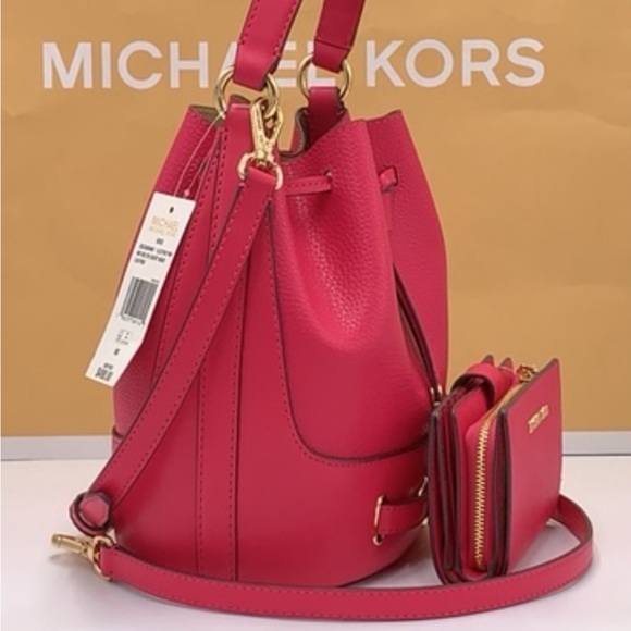 MICHAEL KORS REED MEDIUM BELTED BACKED CROSSBODY & MEDIUM BIFOLD WALLET PINK - Picture 4 of 16